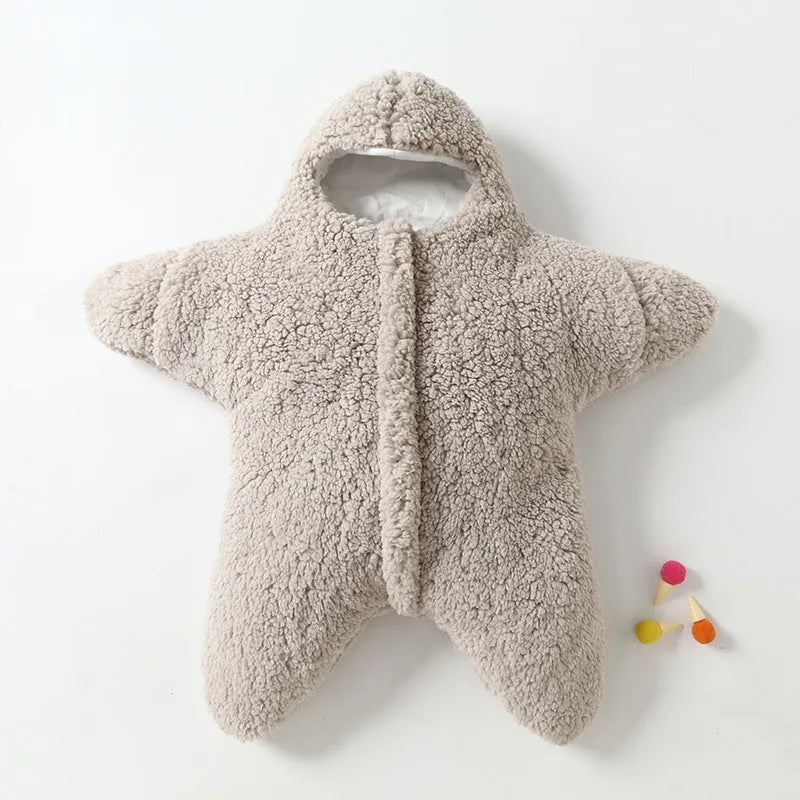 Baby Starfish Lamb Velvet Sleeping Bag - Cozy Winter Quilt for Newborns with Plush Cotton Lining - Cartanic Must Haves
