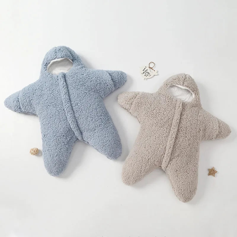 Baby Starfish Lamb Velvet Sleeping Bag - Cozy Winter Quilt for Newborns with Plush Cotton Lining - Cartanic Must Haves
